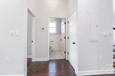 310 E Park Avenue, Savannah, GA 31401 - Photo 11