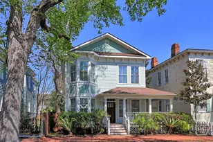 310 E Park Ave, Savannah, GA 31401 - Photo 3
