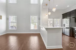 310 E Park Ave, Savannah, GA 31401 - Photo 17