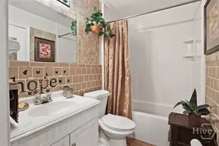 113 Chatham Villa Dr, Savannah, GA 31408 - Photo 13