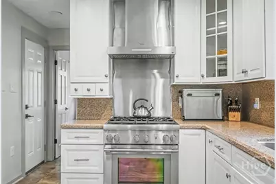 113 Mercer Road, Savannah, GA 31411 - Photo 13