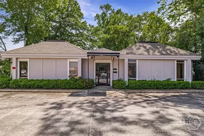 911 & 919 E 70th Street, Savannah, GA 31405 - Photo 1