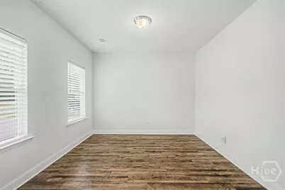 37 Watergrass Way, Richmond Hill, GA 31324 - Photo 5