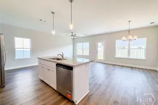 148 Hamilton Dr, Hinesville, GA 31313 - Photo 5