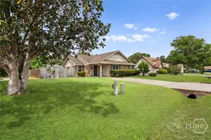 619 Scott St, Hinesville, GA 31313 - Photo 3