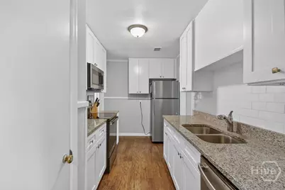 710 Highland Drive, Savannah, GA 31406 - Photo 9