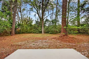 710 Highland Dr, Savannah, GA 31406 - Photo 27