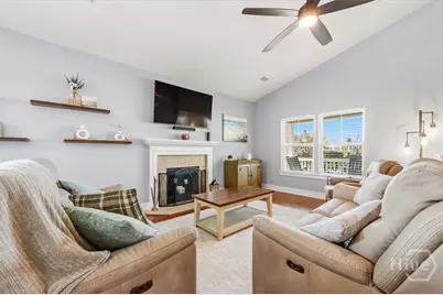 167 E Perry Drive, Richmond Hill, GA 31324 - Photo 5