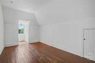 122 E 36th St, Savannah, GA 31401 - Photo 23