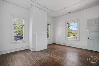 122 E 36th Street, Savannah, GA 31401 - Photo 19
