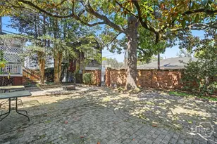 122 E 36th St, Savannah, GA 31401 - Photo 29