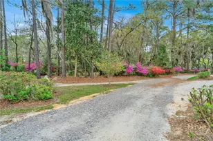 521 Rose Dhu Rd, Savannah, GA 31419 - Photo 37