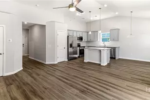 204 Hasty Point Rd, Port Wentworth, GA 31407 - Photo 17