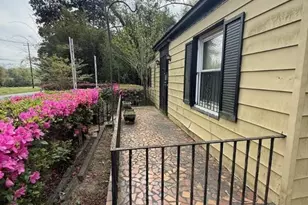 1821 Holly Ave, Savannah, GA 31404 - Photo 5