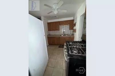 1821 Holly Avenue, Savannah, GA 31404 - Photo 13