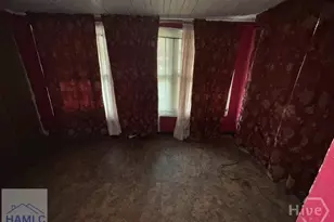 1821 Holly Ave, Savannah, GA 31404 - Photo 11