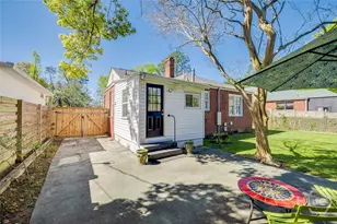 304 E 57th St, Savannah, GA 31405 - Photo 25