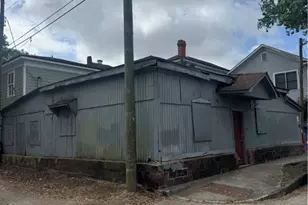 1818 Jefferson St, Savannah, GA 31401 - Photo 9