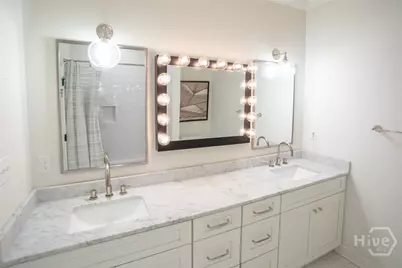 218 E 33rd Street, Savannah, GA 31401 - Photo 23
