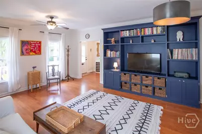 218 E 33rd Street, Savannah, GA 31401 - Photo 9