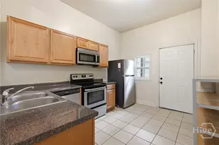 309 W 41st St, Savannah, GA 31401 - Photo 11