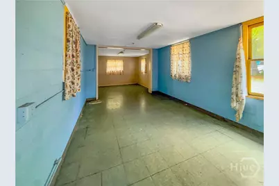 114 W 61st Street, Savannah, GA 31401 - Photo 43