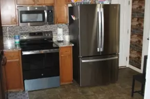 48 W Beaver Ln, Midway, GA 31320 - Photo 3