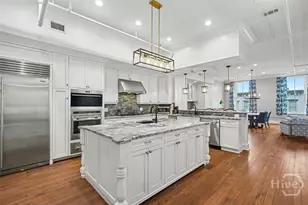 101 Barnard St, Savannah, GA 31401 - Photo 15