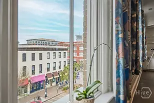 101 Barnard St, Savannah, GA 31401 - Photo 9