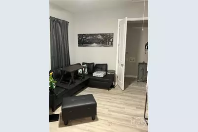 909 & 909 1/2 W 52nd Street, Savannah, GA 31405 - Photo 21