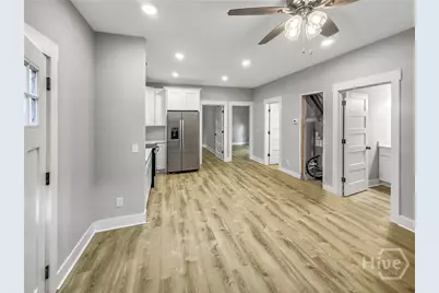 316 W 40th Street #E, Savannah, GA 31401 - Photo 3