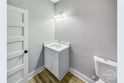 316 W 40th Street #E, Savannah, GA 31401 - Photo 5