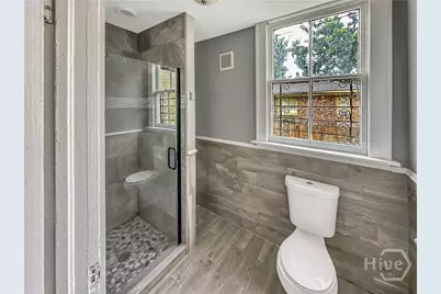 607 E 37th Street, Savannah, GA 31401 - Photo 9