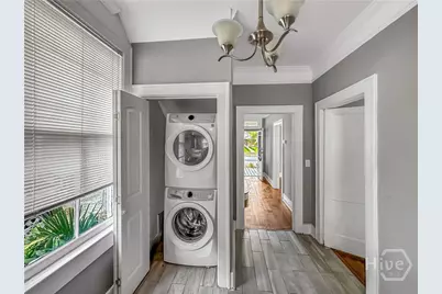 607 E 37th Street, Savannah, GA 31401 - Photo 7