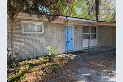 410 E Montgomery Cross Roads, Savannah, GA 31406 - Photo 7