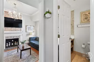 109 E Park Ave, Savannah, GA 31401 - Photo 11