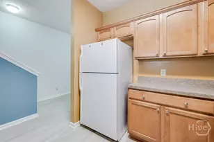 777 King George Blvd, Savannah, GA 31419 - Photo 9