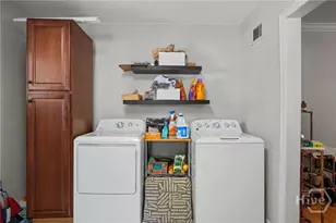 138 W 51st St, Savannah, GA 31405 - Photo 25