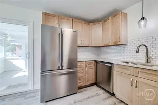 308 E 4th St, Springfield, GA 31329 - Photo 15