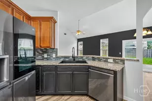 25 Chestnut Oak Dr, Richmond Hill, GA 31324 - Photo 13