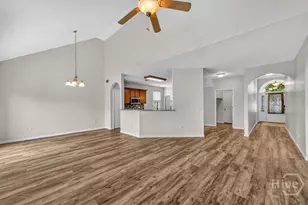 25 Chestnut Oak Dr, Richmond Hill, GA 31324 - Photo 5