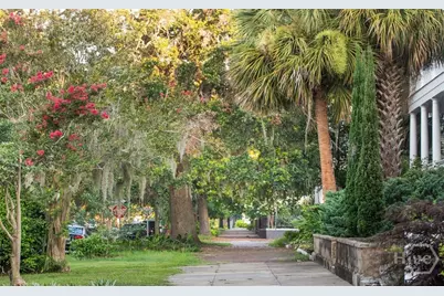 320 E Hall Street, Savannah, GA 31401 - Photo 49