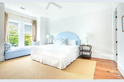 320 E Hall Street, Savannah, GA 31401 - Photo 33