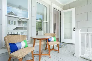 320 E Hall St, Savannah, GA 31401 - Photo 43