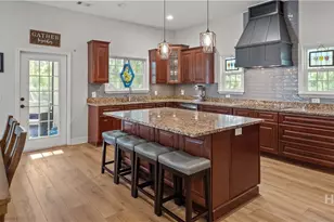 220 Saint Catherine Circle, Richmond Hill, GA 31324 - Photo 11
