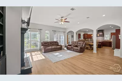 220 Saint Catherine Circle, Richmond Hill, GA 31324 - Photo 7