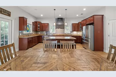 220 Saint Catherine Circle, Richmond Hill, GA 31324 - Photo 13
