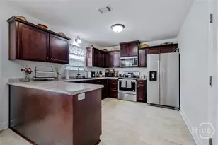 677 Piedmont Ave, Hinesville, GA 31313 - Photo 3
