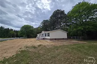 240 Lucious St, Pembroke, GA 31321 - Photo 21