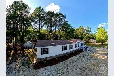 240 Lucious Street, Pembroke, GA 31321 - Photo 1